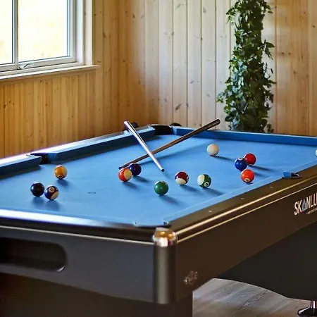 Sleeps 16 Pool Wifi * Pol